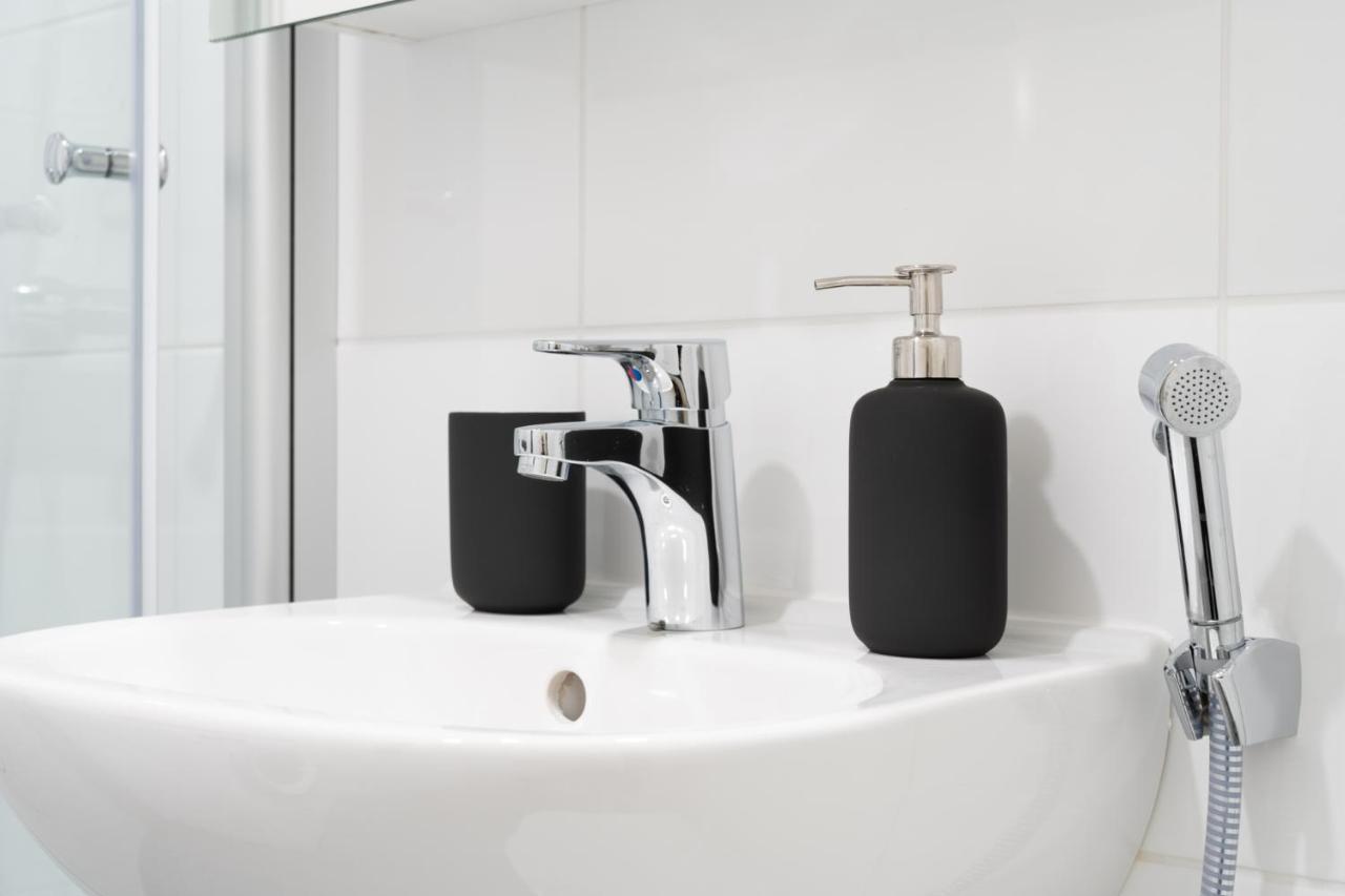 Uleabo Modern 37M2 Studio Оулу Екстериор снимка